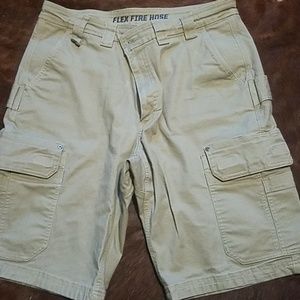 Mens Duluth Trading Cargo Flex Hose shorts